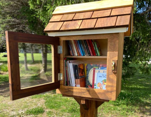Nouvelle boîte à livres au parc des Fondateurs